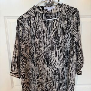 Loyal Hana Nursing blouse